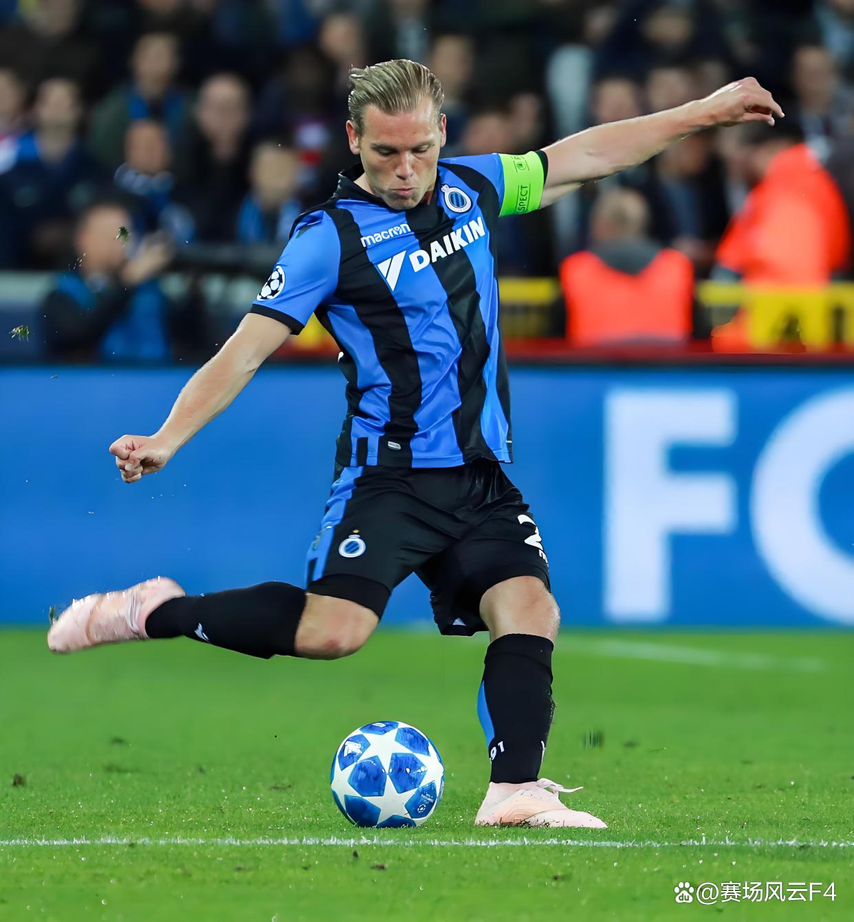 九游游戏官网-里程碑夜布鲁克林篮网强势反弹,欧冠冲刺阶段刷纪录,信心回归,轮换策略成焦点-九游游戏官网