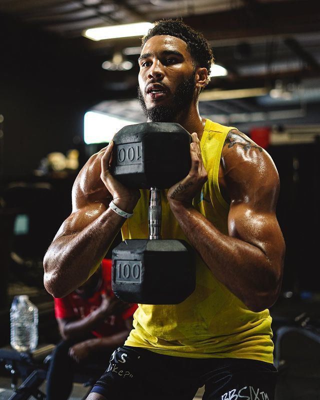 九游体育-莱比锡训练开放日;关键时刻完成体检引欢呼;意甲在即;医务组通报恢复-九游体育